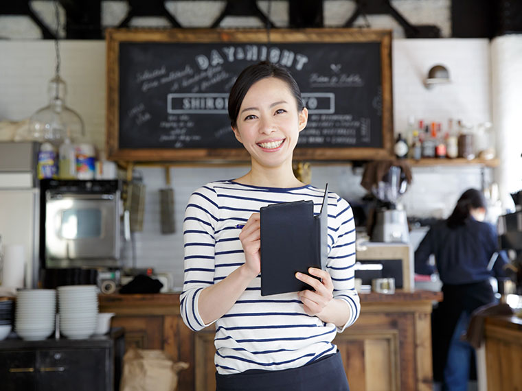 飲食店の人手不足対策とは？アルバイト採用難を解決に導く方法 width=